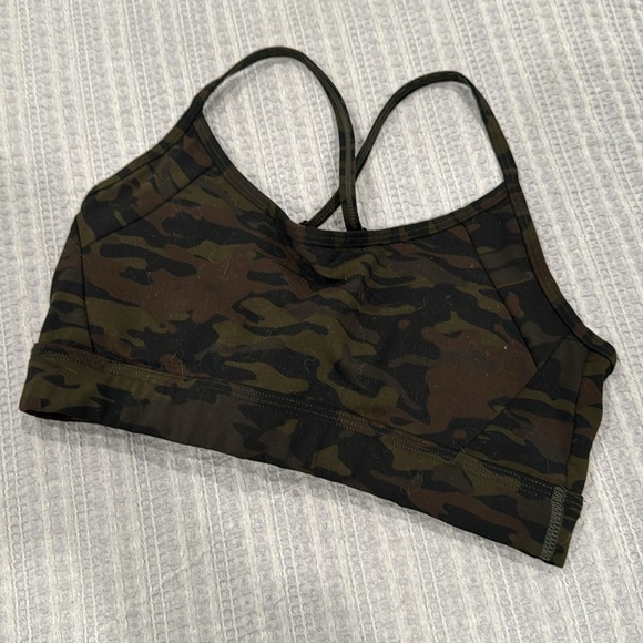 Alphalete Camo Leggings & Sports Bra Set - Olive Green Black - Picture 8 of 10
